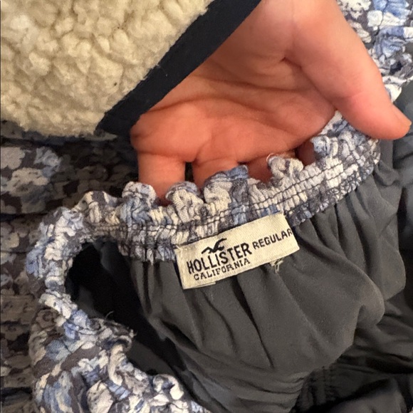 Hollister floral blue romper - Picture 6 of 6